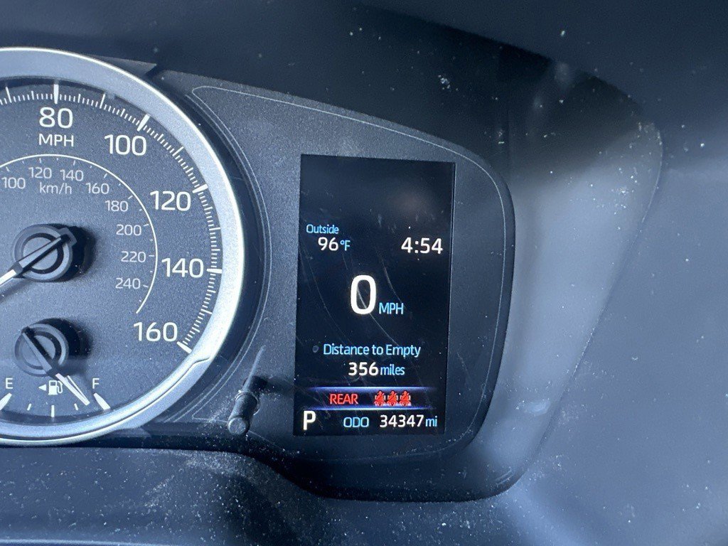 Used 2022 Silver Toyota LE image 25