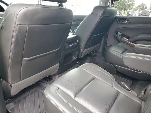 Used 2019 SHADOW GRAY METALLIC Chevrolet Premier image 22
