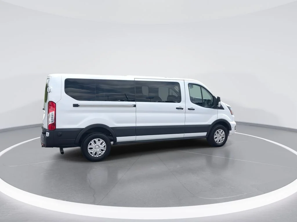 Used 2024 White Ford XLT image 8