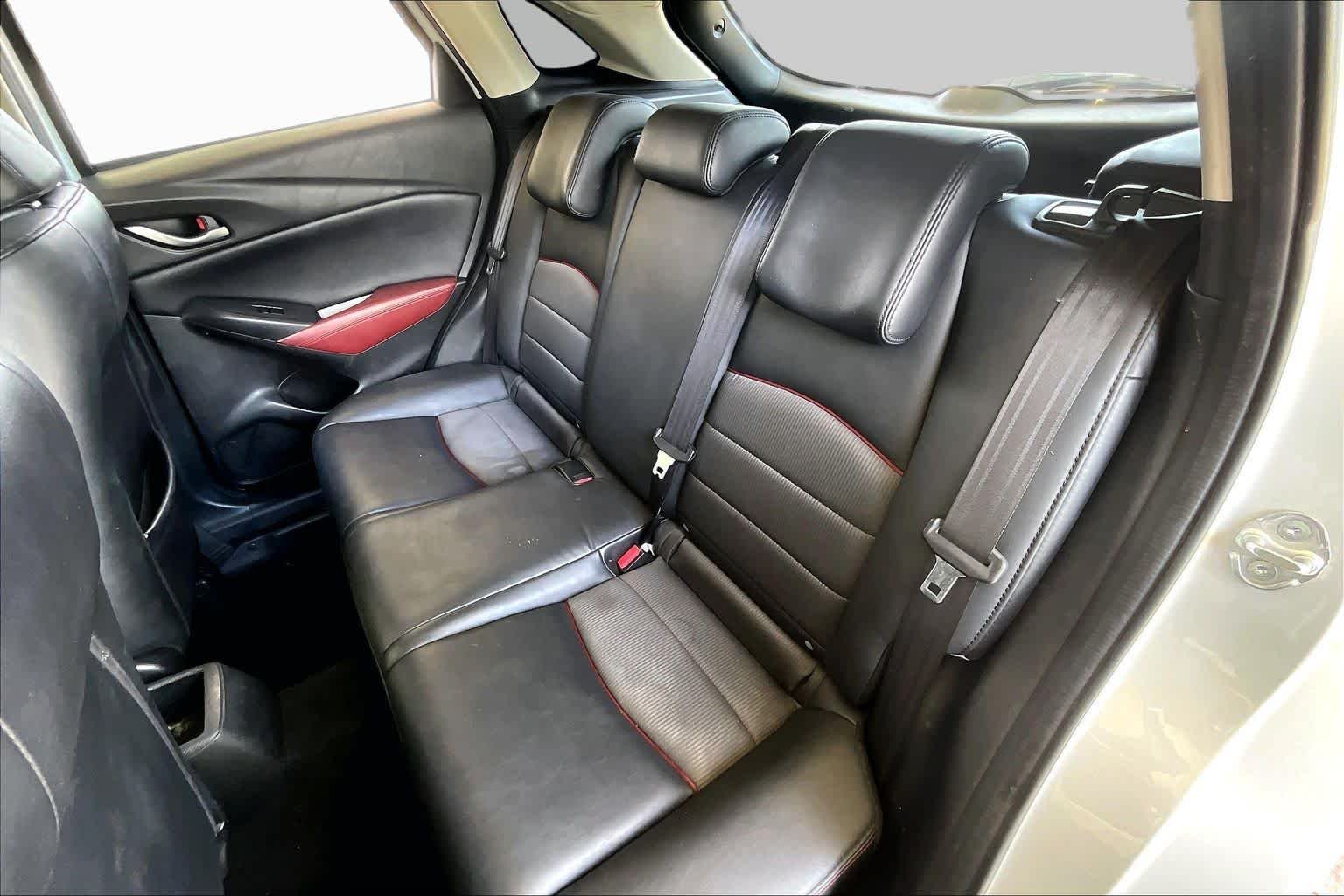 Used 2016 Ceramic Silver Metallic Mazda Touring image 19