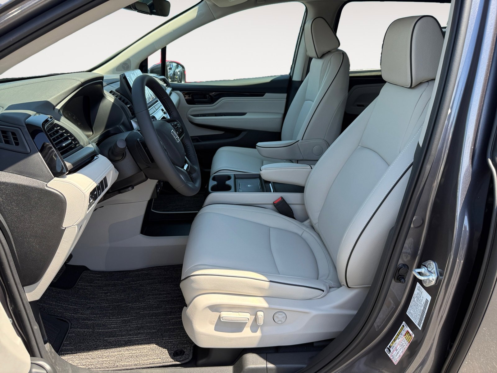 New 2026 Modern Steel Metallic Honda Touring image 10
