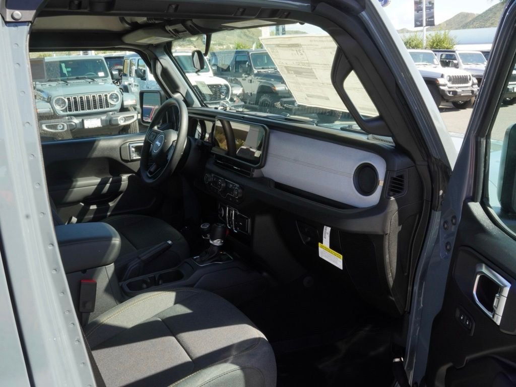 New 2026 Anvil Clear-Coat Exterior Paint Jeep Sport image 21