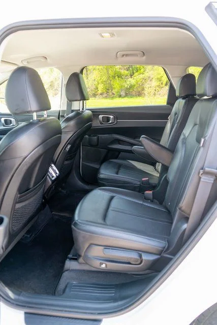 Used 2025 White Kia EX image 13