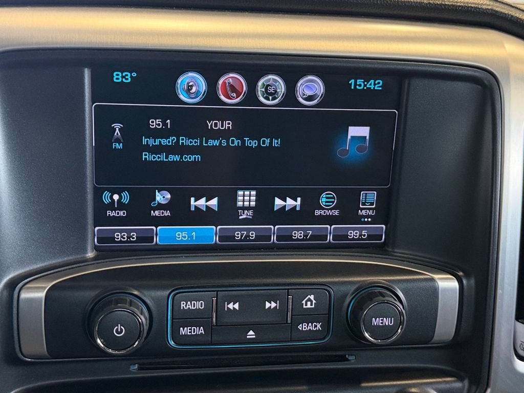 Used 2018 Black GMC SLE image 21
