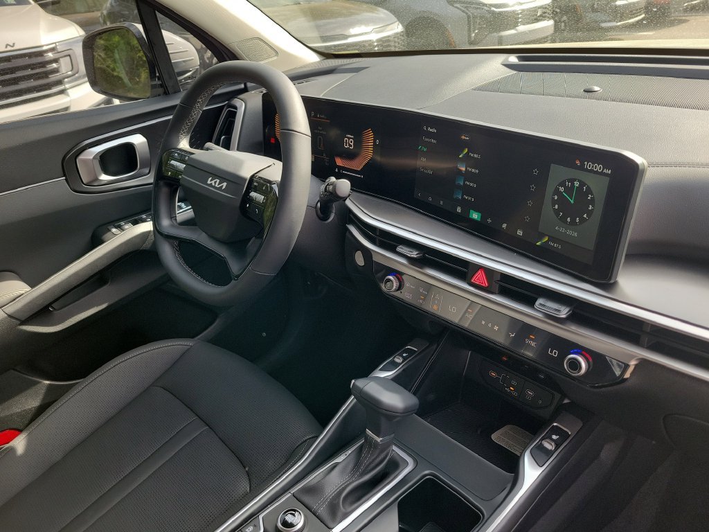 New 2026 Wolf Gray Kia S image 8