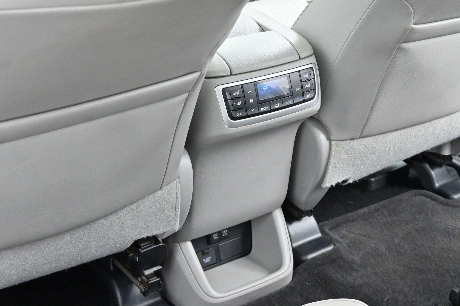 Used 2017 Predawn Gray Mica Toyota Limited image 31