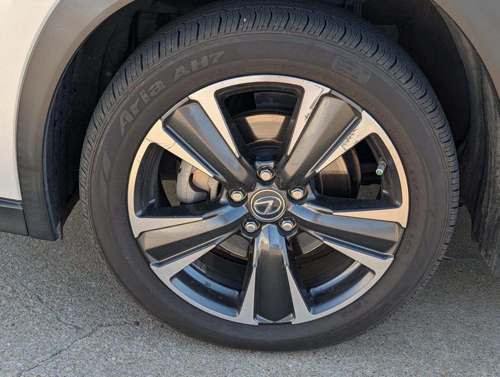 Used 2021 Eminent White Pearl Lexus UX 250h image 9