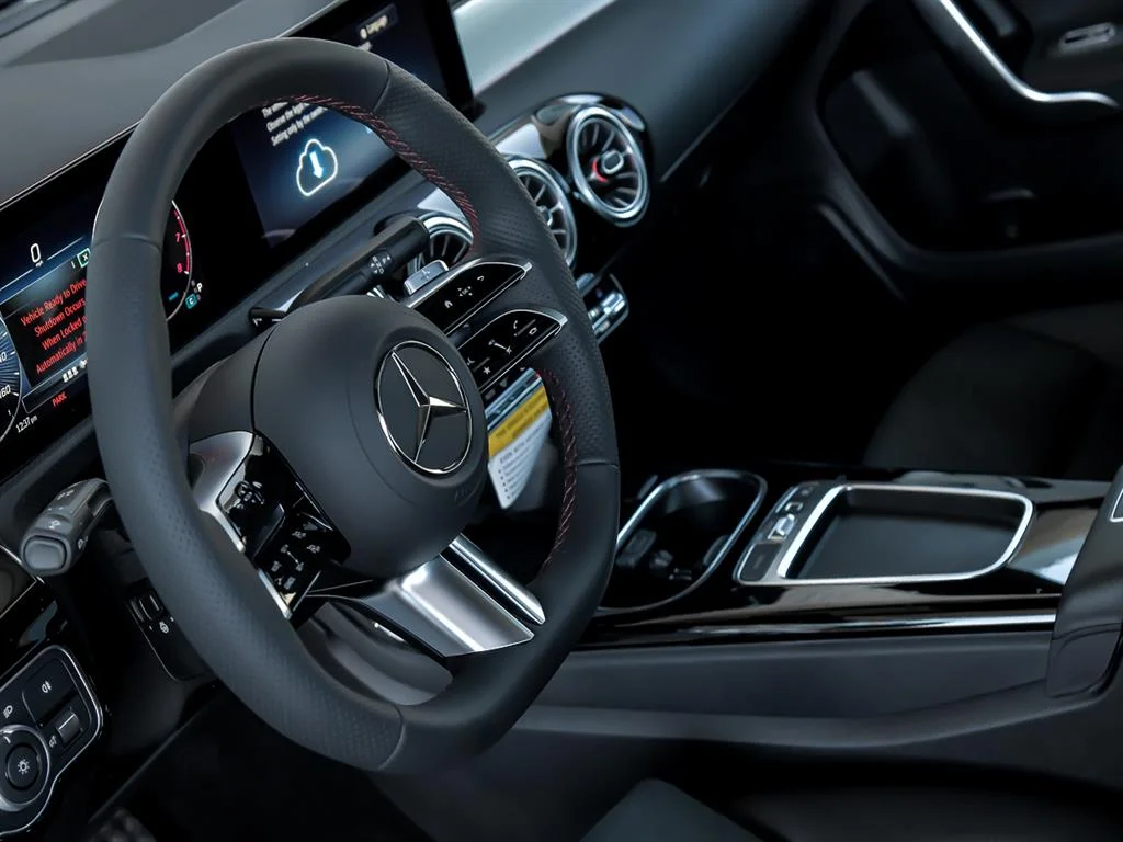 2025 Mercedes-Benz CLA CLA 250 - Photo 16