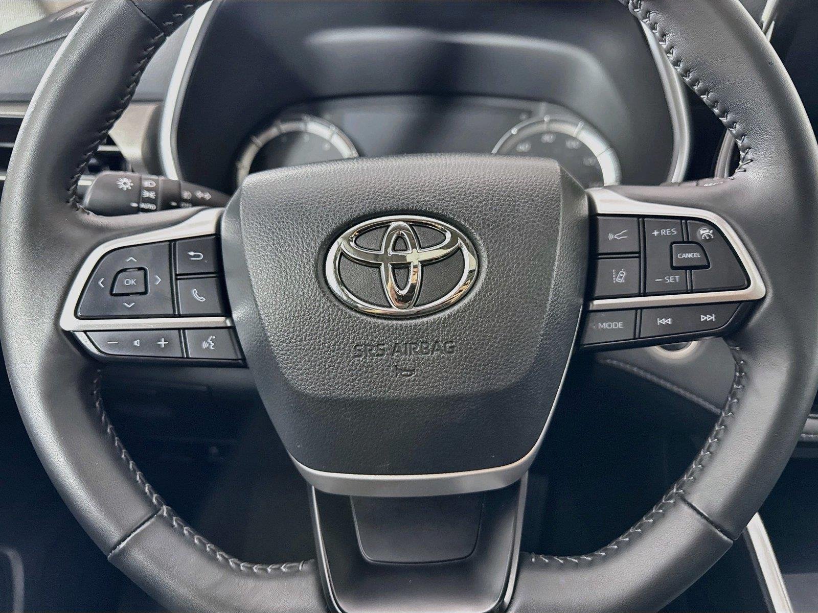 Certified Used 2026 Midnight Black Metallic Toyota XLE image 17