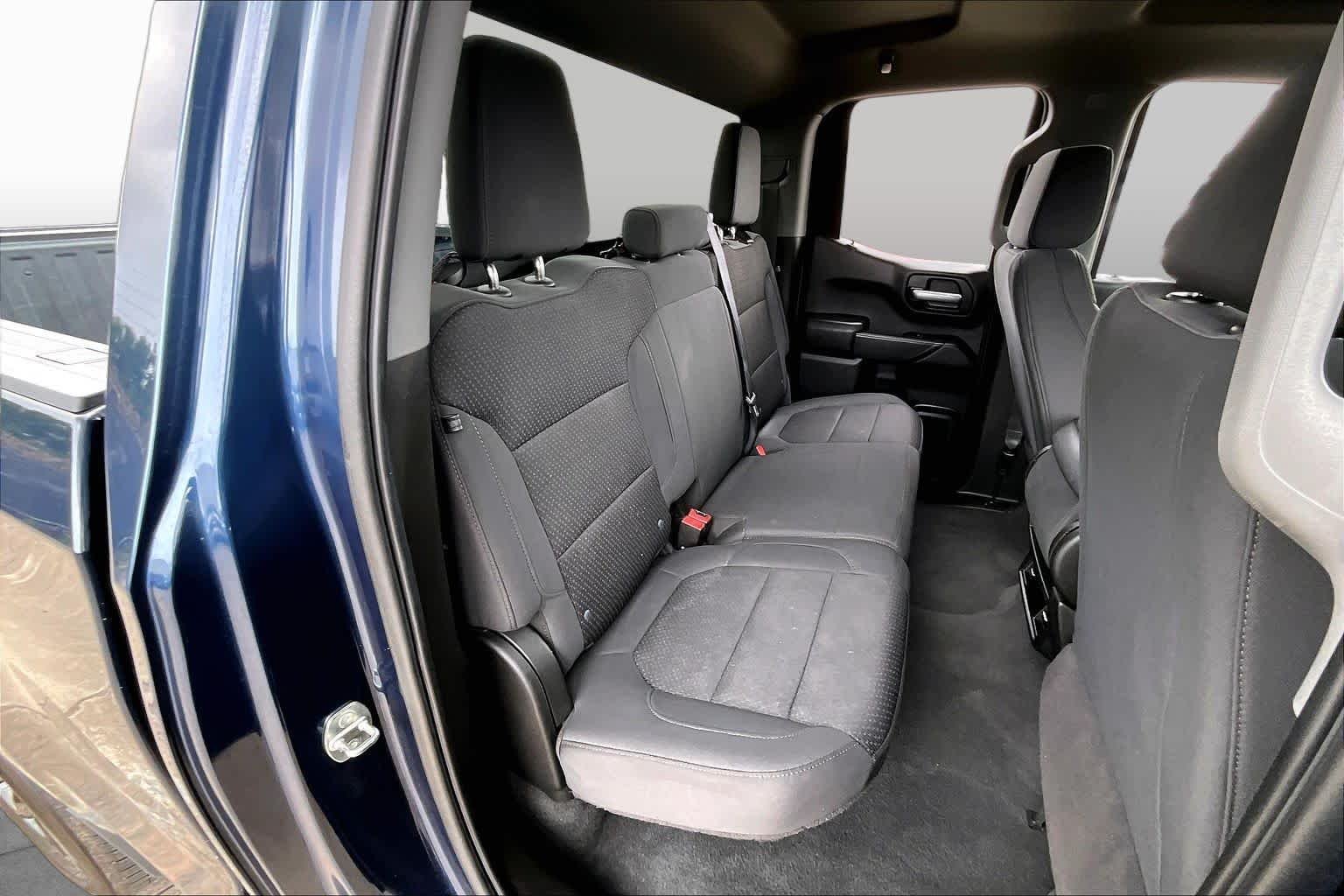 Used 2021 NORTHSKY BLUE METALLIC Chevrolet Custom image 20