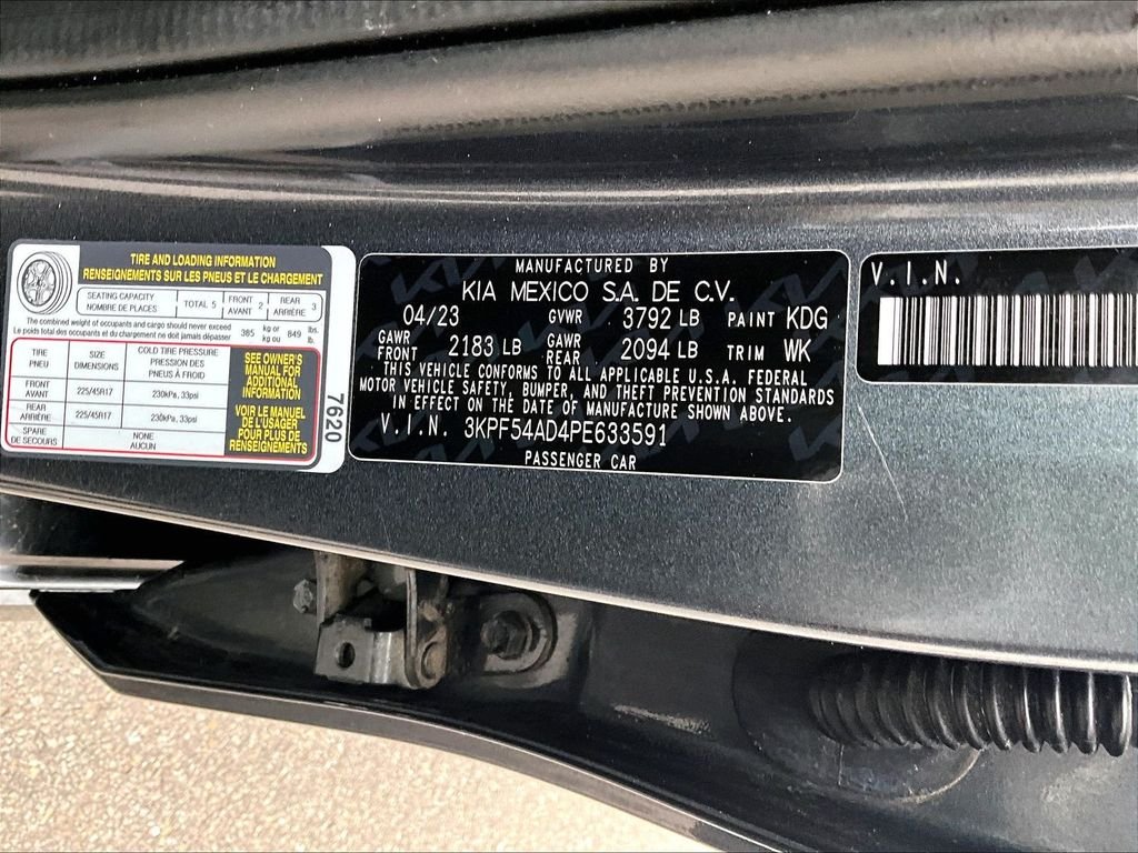 Used 2023 Gravity Gray Kia GT-Line image 35