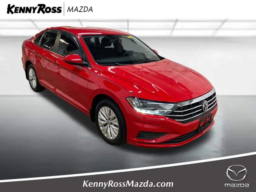 Used 2019 Red Volkswagen 1.4T S image 1