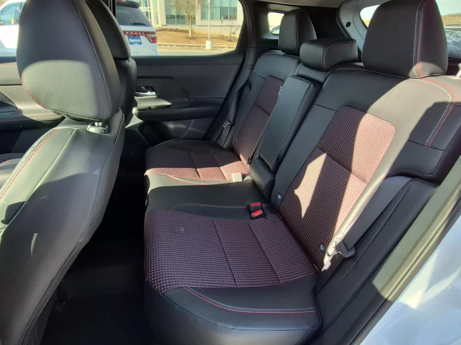 2026 Nissan KICKS SR AWD - Photo 7