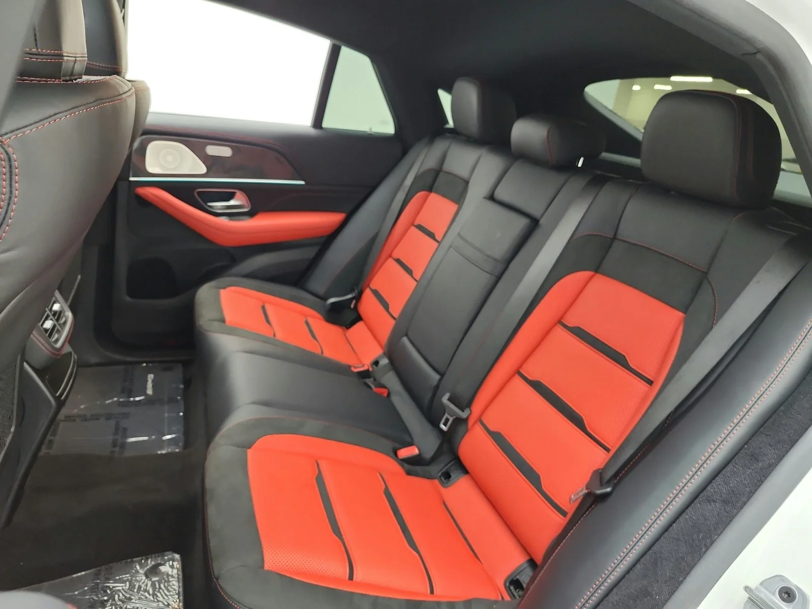 Used 2021 designo Diamond White Metallic Mercedes-Benz AMG® GLE 53 4MATIC Coupe image 16