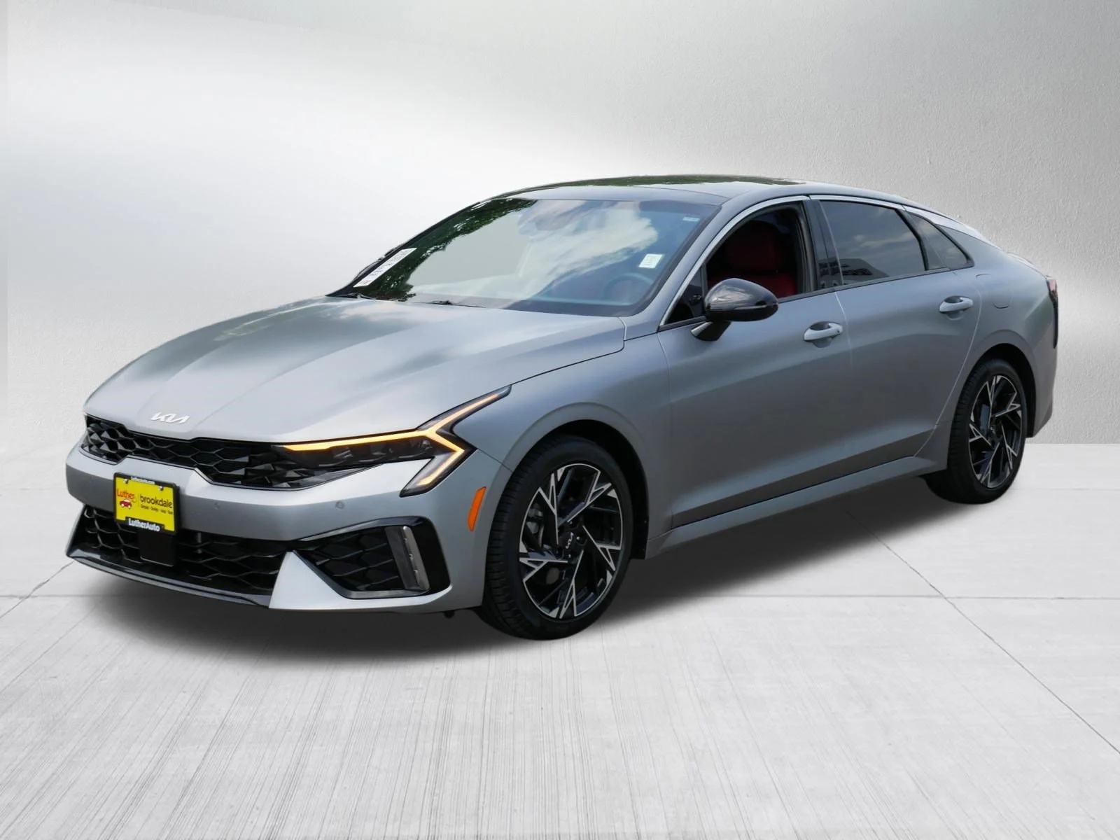 Used 2025 Steel Matte Gray Kia GT-Line image 3