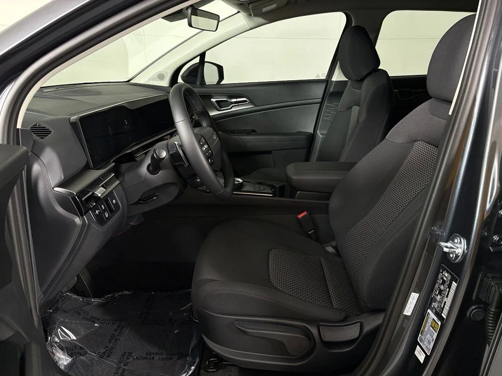 New 2027 Gravity Gray Kia LX image 14