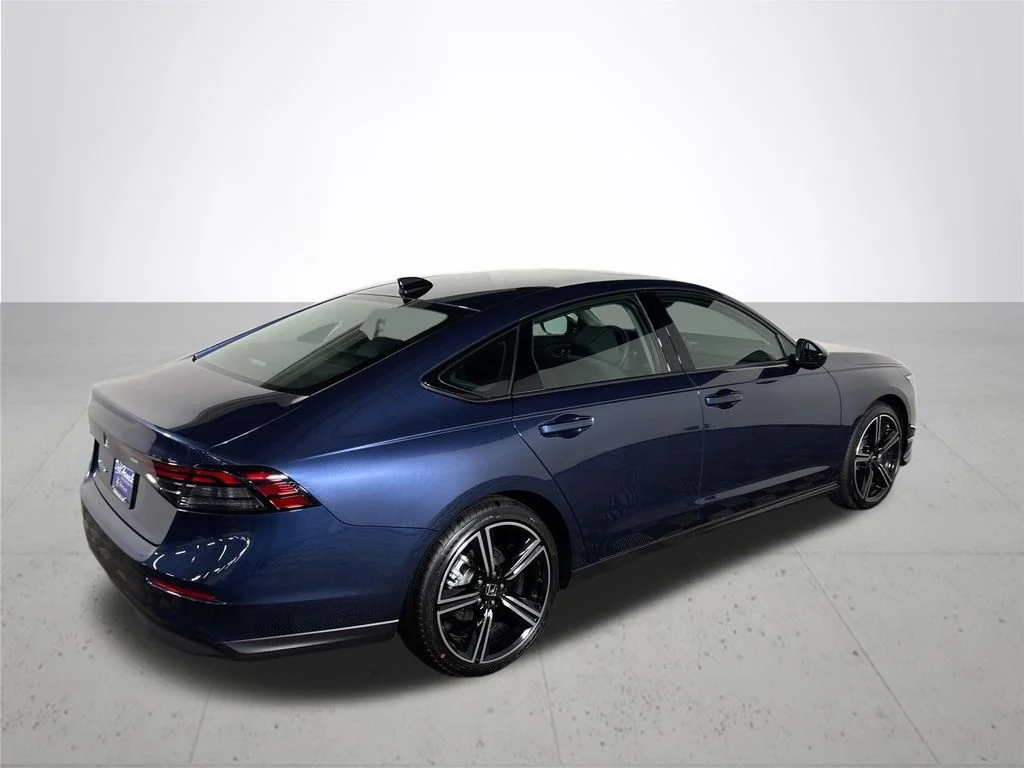 New 2026 Canyon River Blue Metallic Honda SE image 6