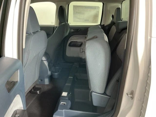 New 2026 Oxford White Ford XLT image 29