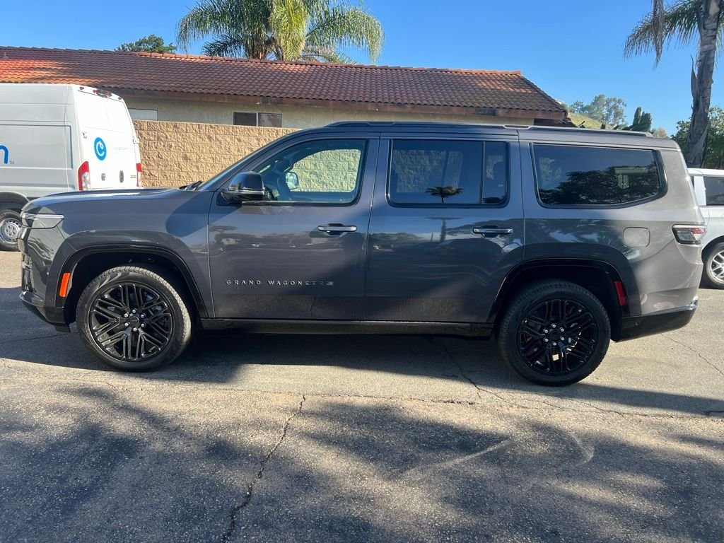 Certified Used 2026 Gray Jeep Limited Reserve Black Appearance Edition image 3