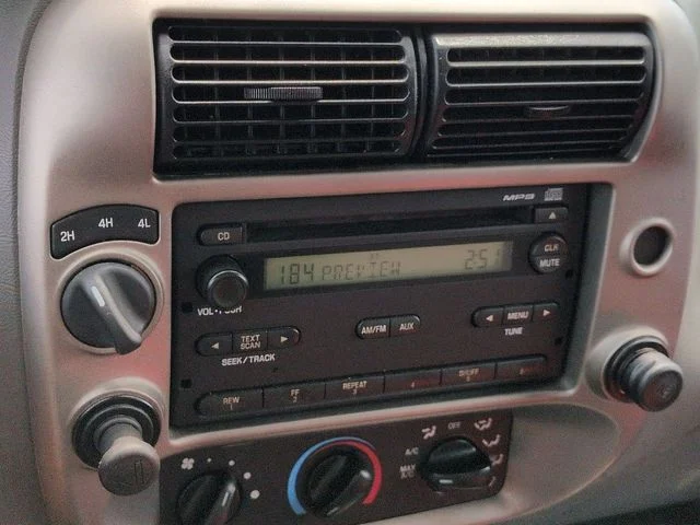 Used 2011 2011 FORD RANGER XLT Ford XLT image 17