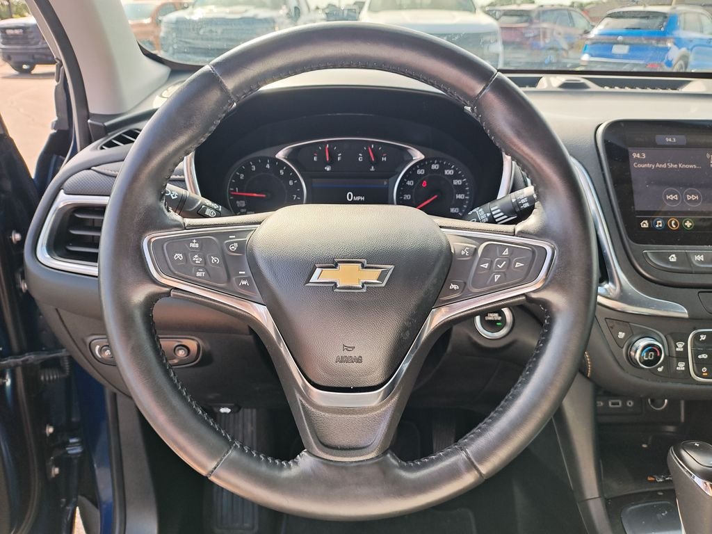 Used 2021 Blue Chevrolet Premier image 17