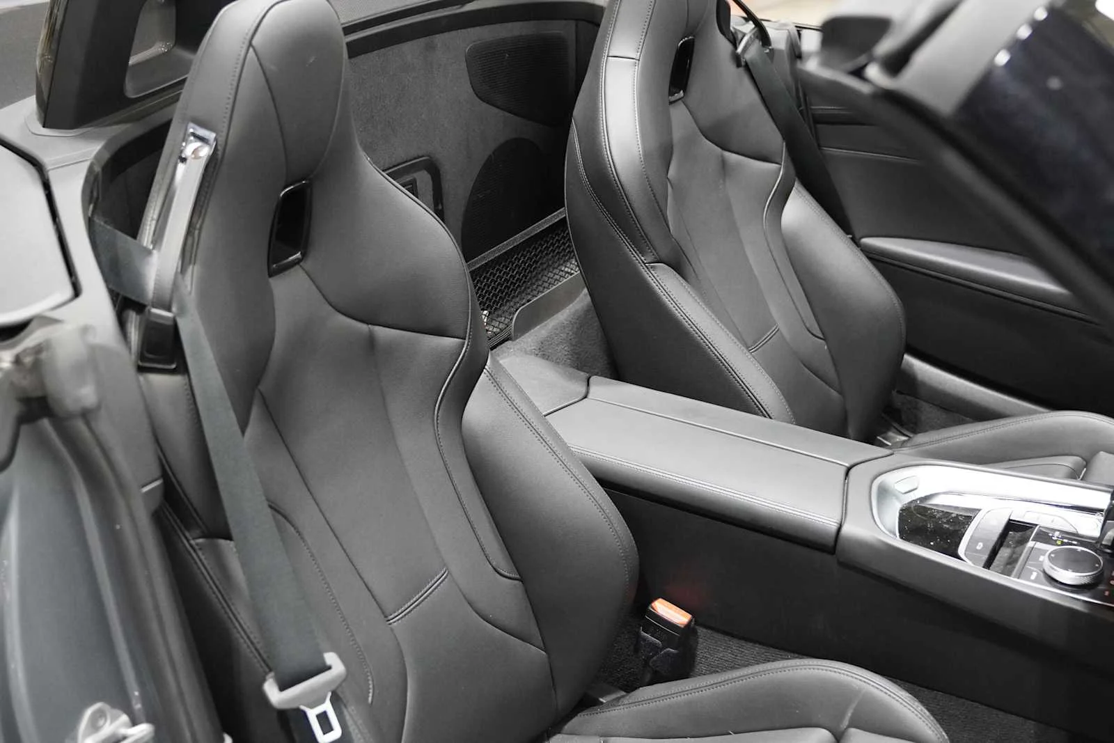 Certified Used 2026 Skyscraper Grey Metallic BMW sDrive30i image 19