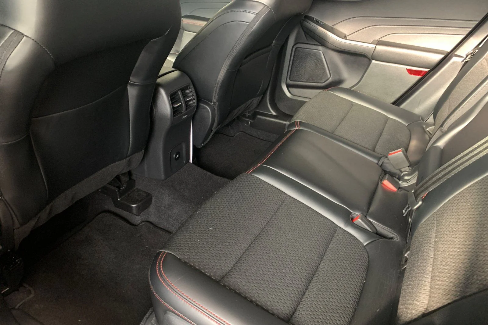 Used 2026 Black Metallic Ford ST-Line image 13