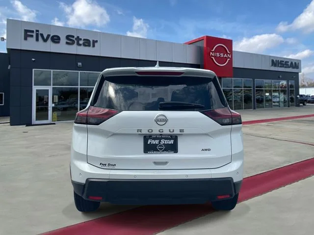 Used 2025 White Nissan SV image 5