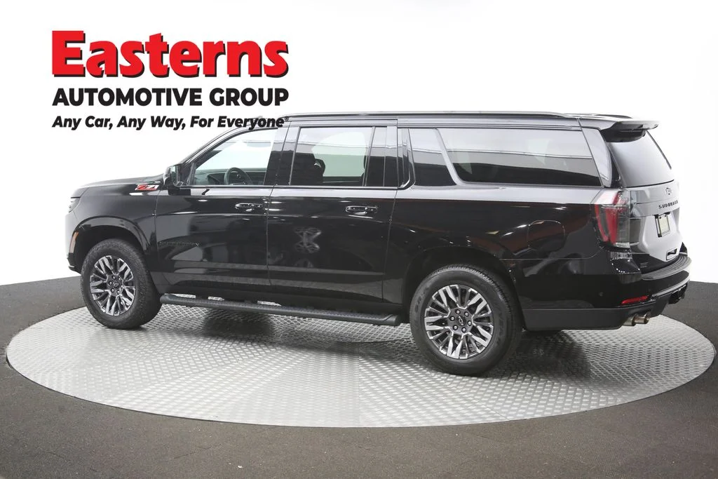 Used 2025 Black Chevrolet Z71 image 67