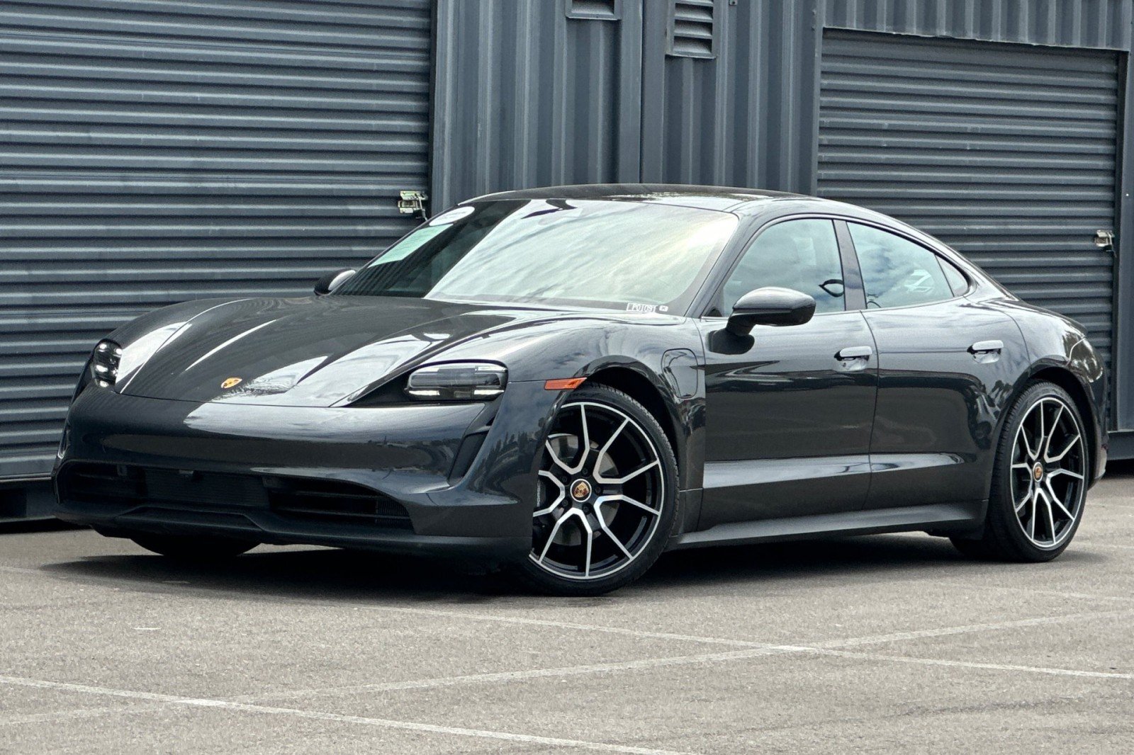 Used 2023 Volcano Grey Metallic Porsche  image 1
