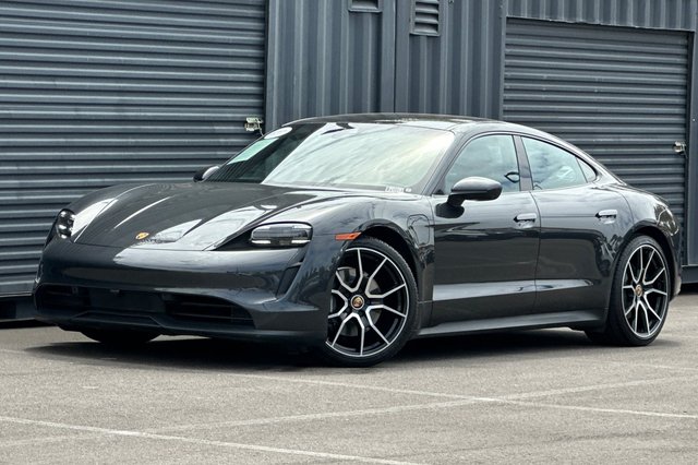2023 Porsche Taycan 