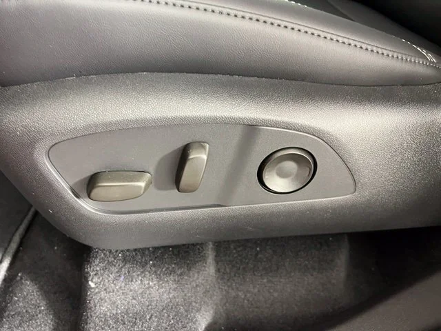 2026 GMC Acadia Elevation - Photo 21