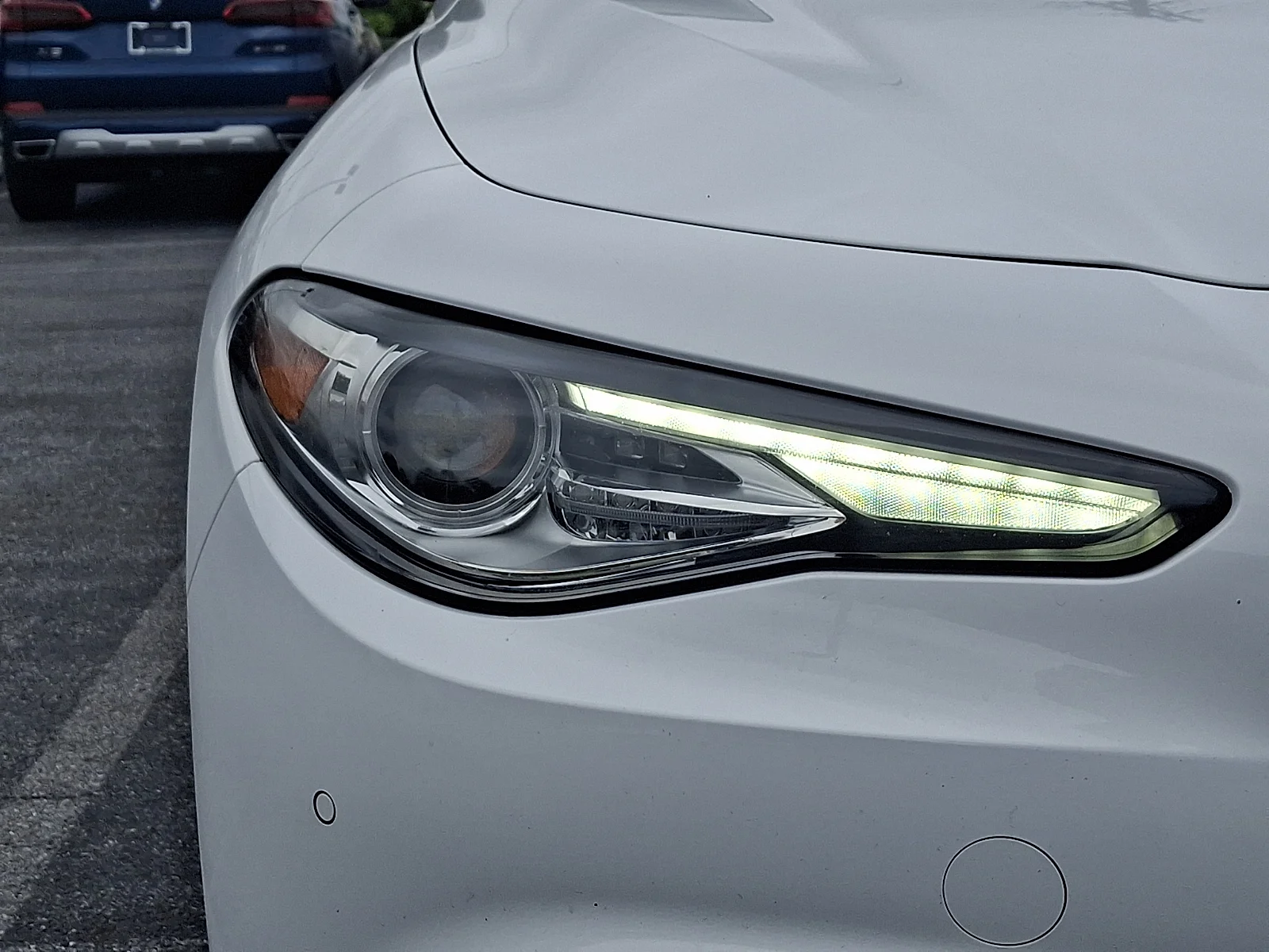 Used 2021 Alfa White - PAH Alfa Romeo Ti AWD image 9