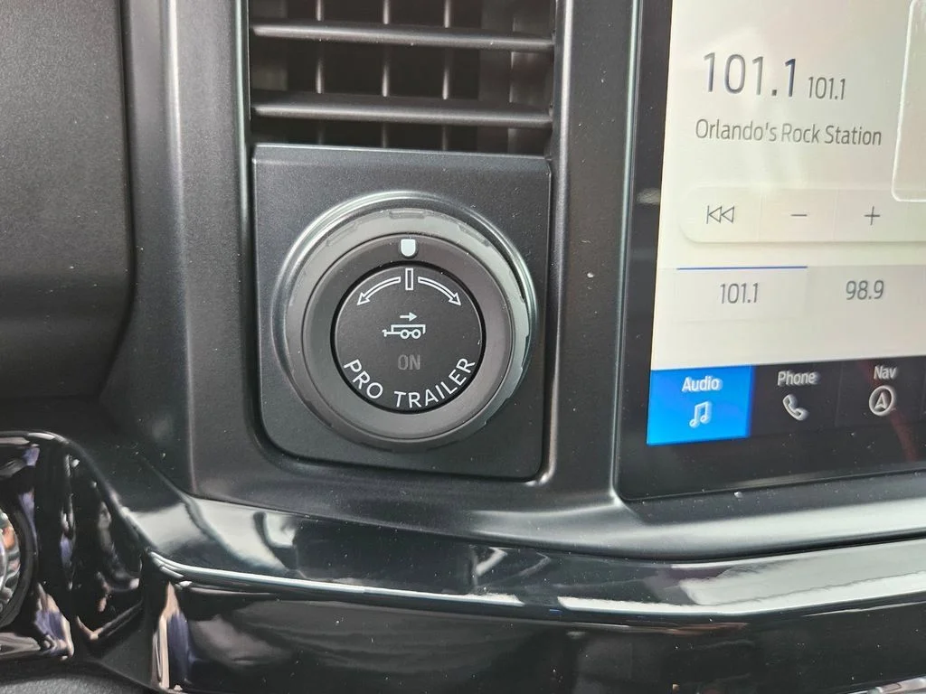 New 2026 Agate Black Metallic Ford F-250® Lariat® image 19
