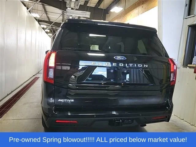 Used 2025 Black Ford Active image 6
