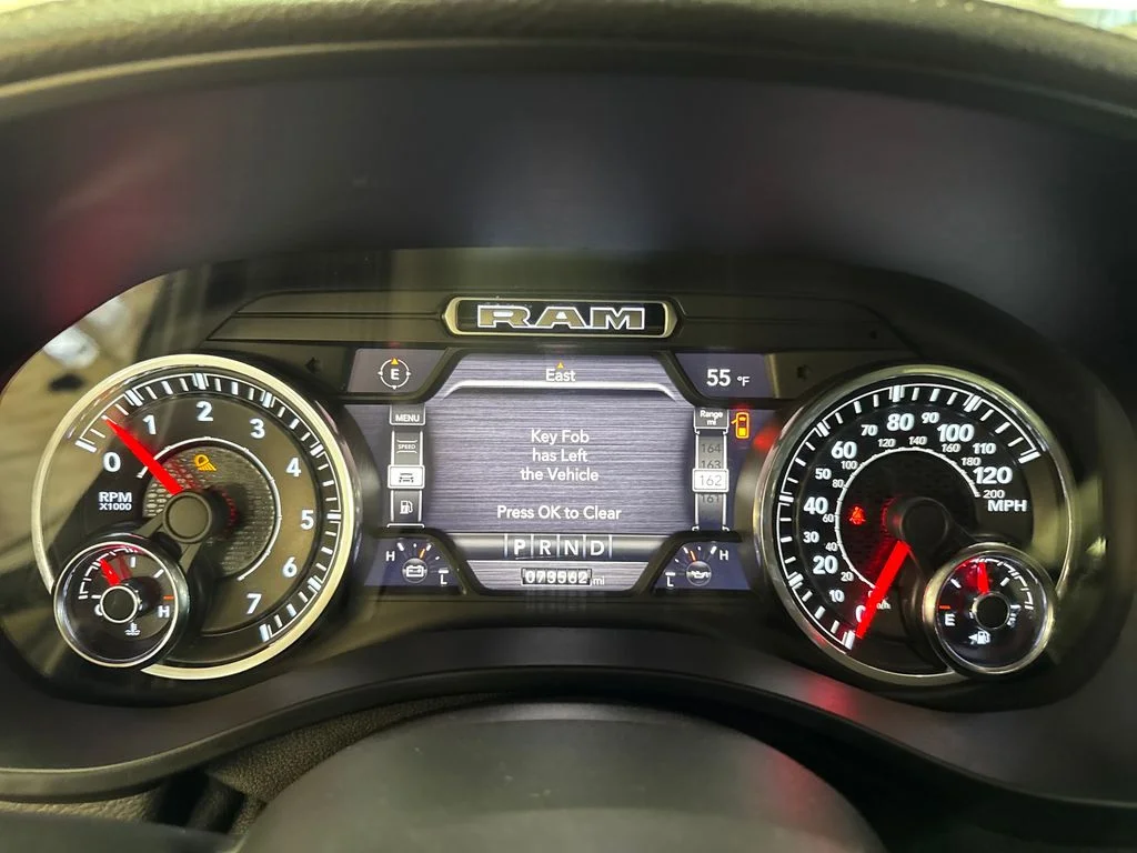 Used 2020 Silver Ram Laramie image 21
