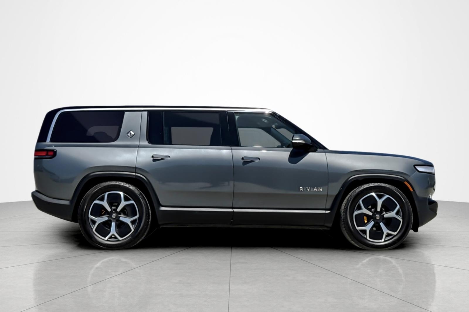 Used 2024 GRAY Rivian Adventure image 6