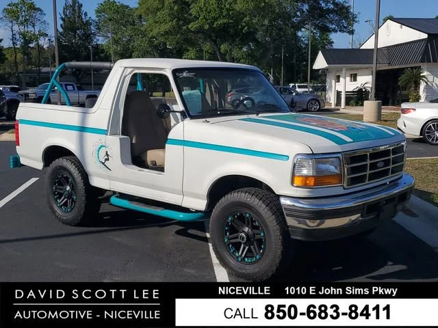 Used 1996 White Ford XLT image 1