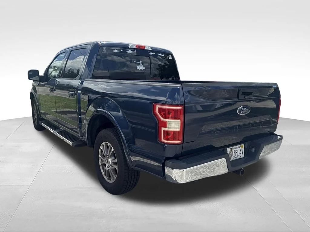 Used 2019 Blue Ford Lariat image 4