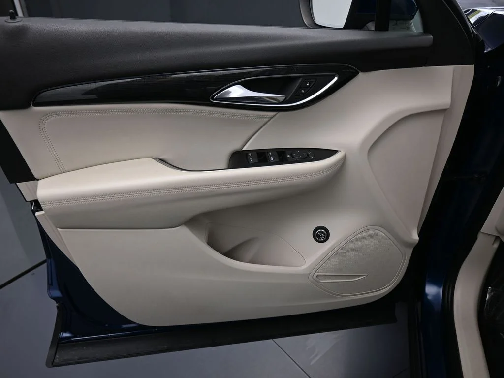 Used 2023 Sapphire Metallic Buick Preferred image 11