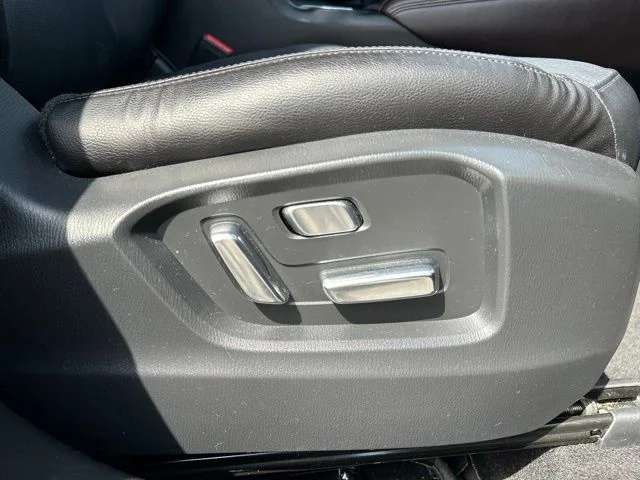 Used 2019 Gray Mazda Grand Touring image 13