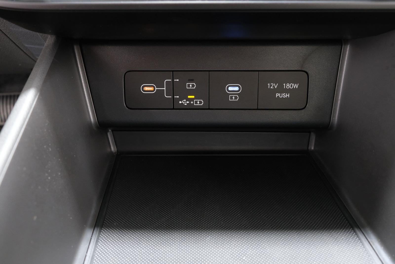 Used 2025 Portofino Gray Hyundai SEL image 21