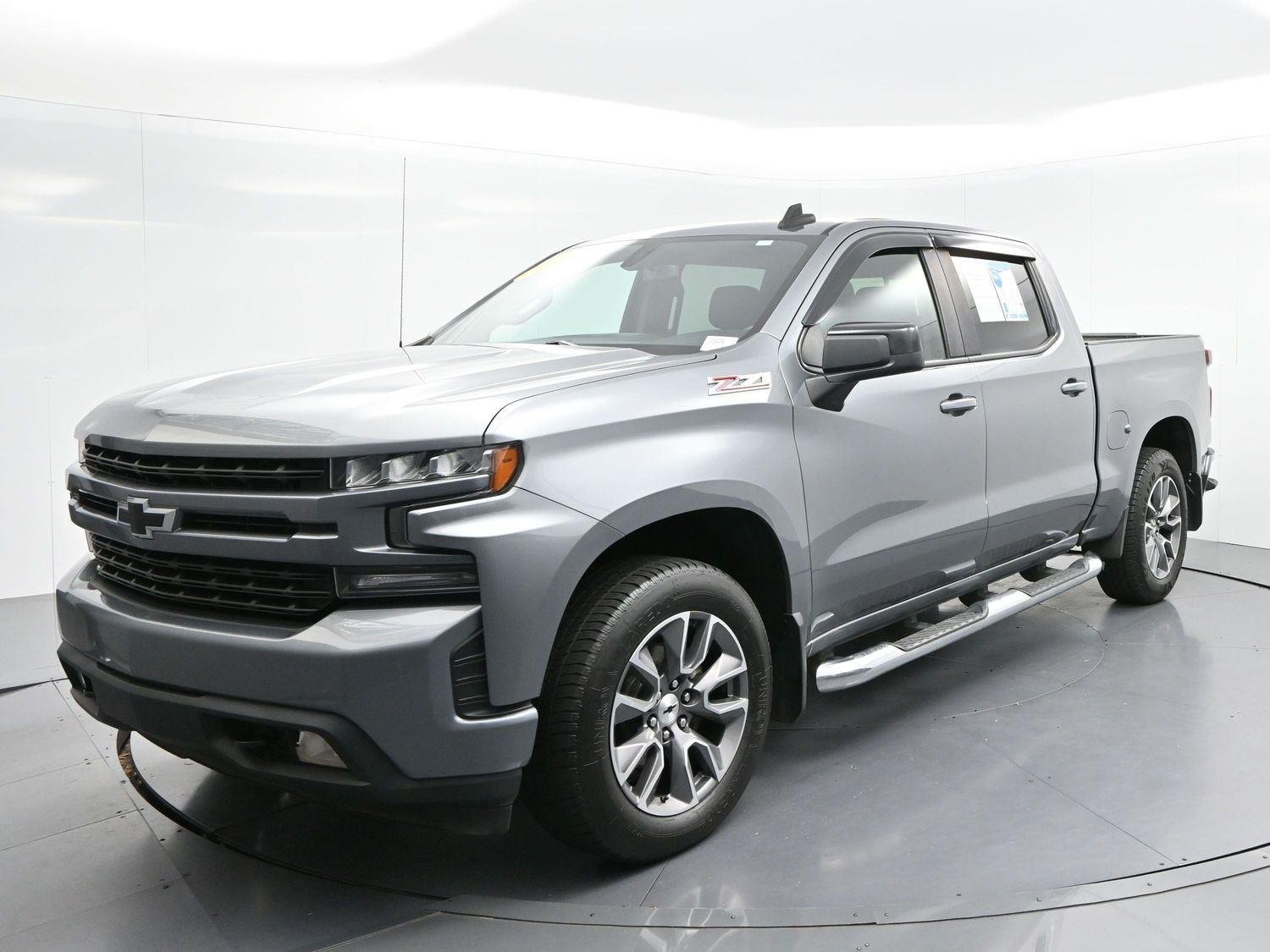Used 2020 SATIN STEEL METALLIC Chevrolet RST image 3