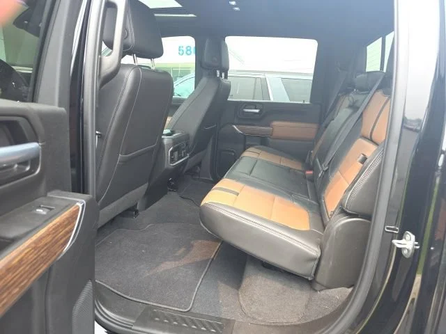 Used 2021 Black Chevrolet High Country image 24