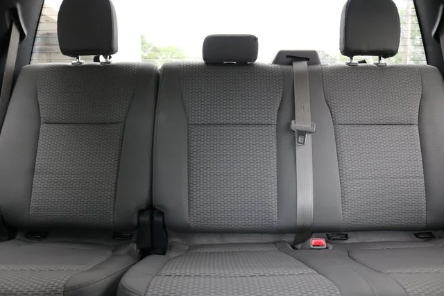 Used 2015 Oxford White Ford XLT image 33