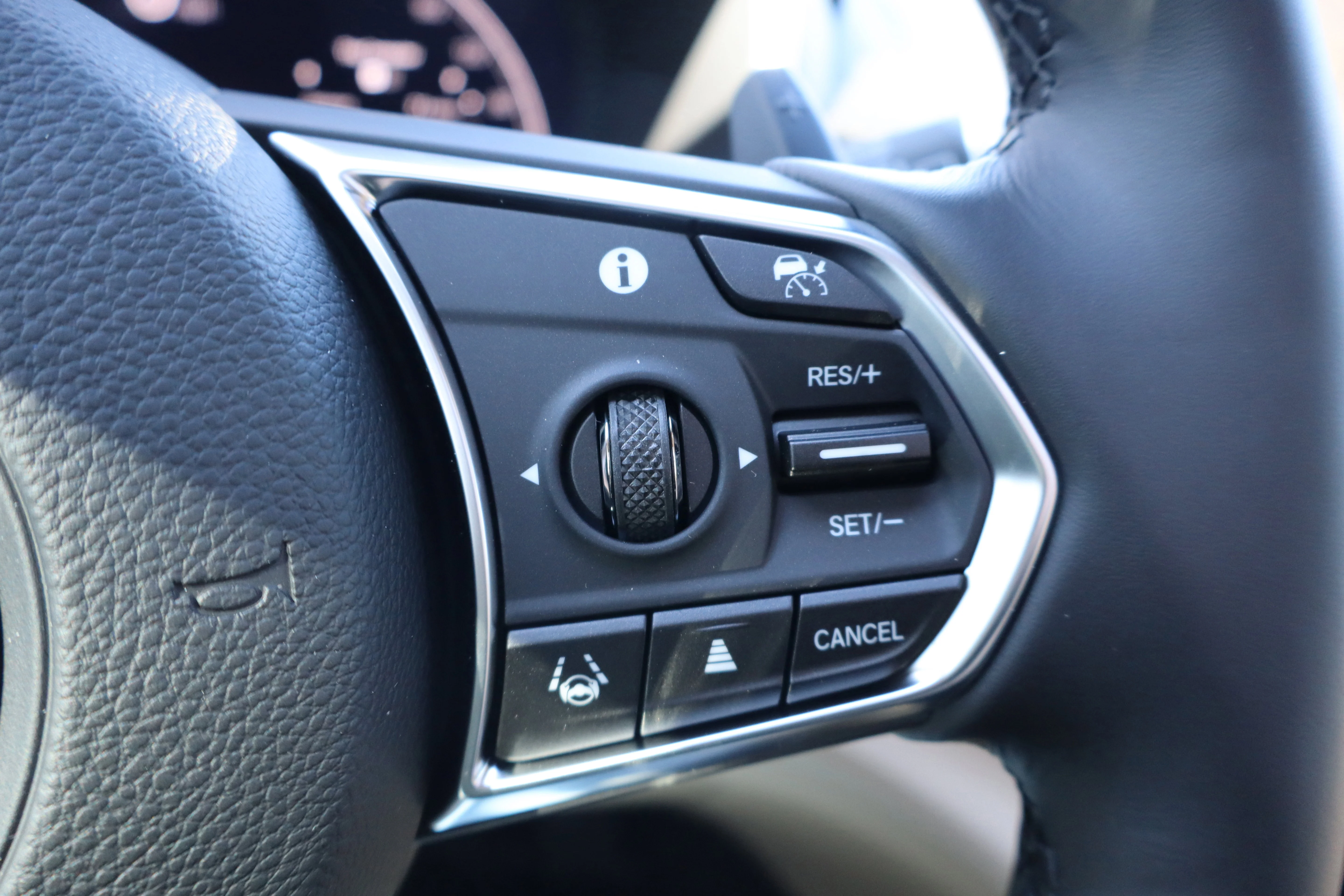 New 2026 Platinum White Pearl Acura w/Advance Package image 12