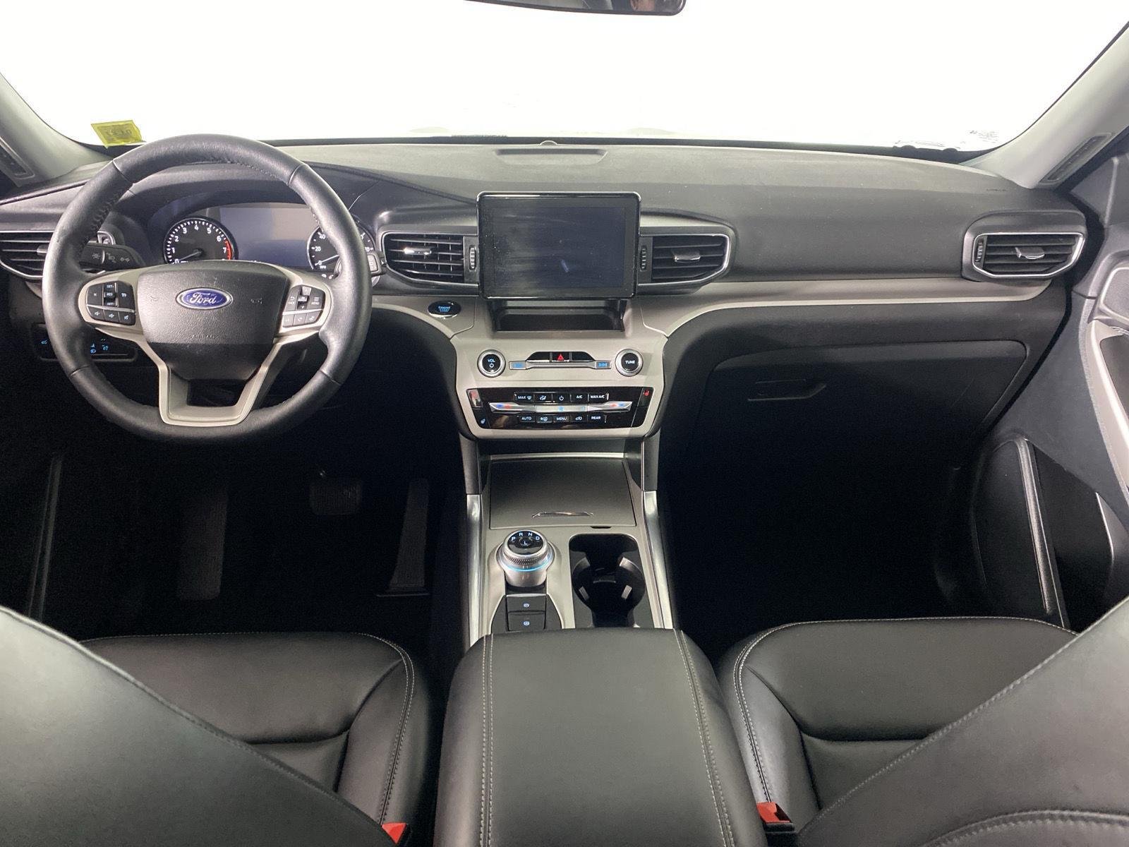 Used 2023 Agate Black Ford XLT image 2