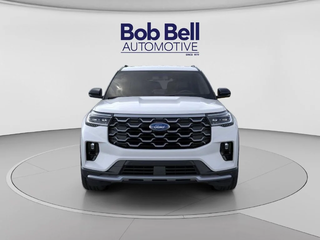New 2026 Space White Metallic Ford Platinum™ image 6