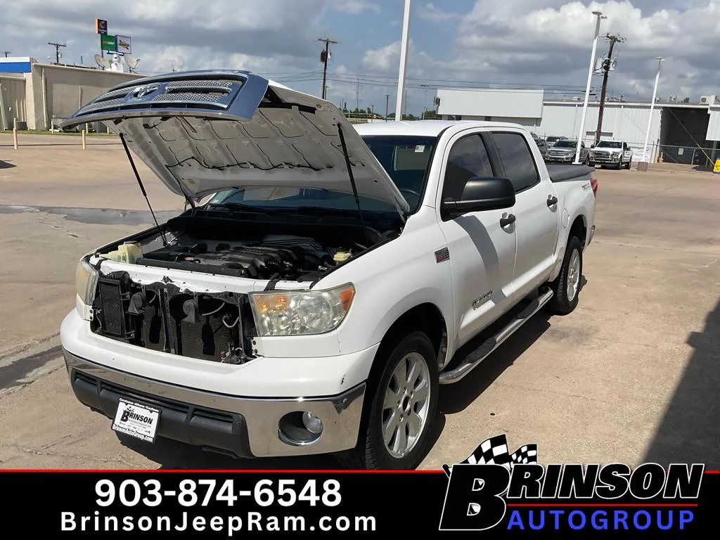 Used 2010 Super White Toyota Grade 5.7L V8 (A6) image 13