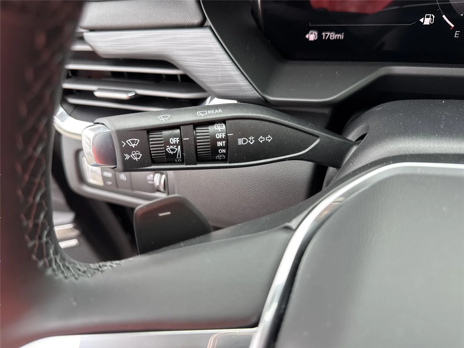 New 2026 Ebony Twilight Metallic GMC Elevation image 27